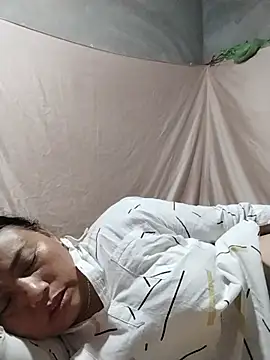 Chat soba uživo modela whatmes