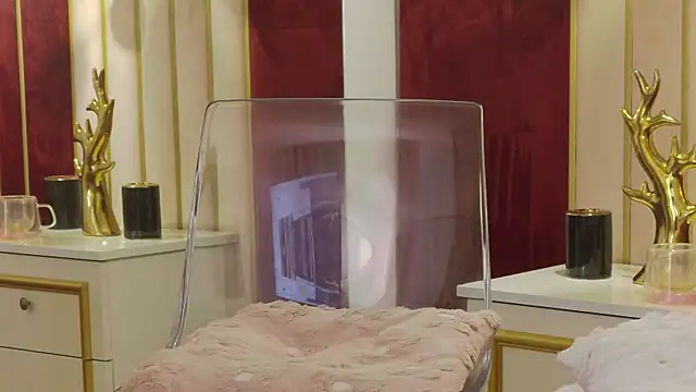 Živá chatovací místnost ChloeSins_