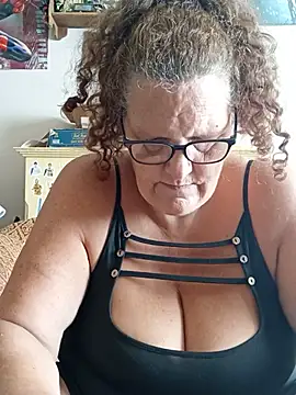 MissQueenBeex Live Chatraum