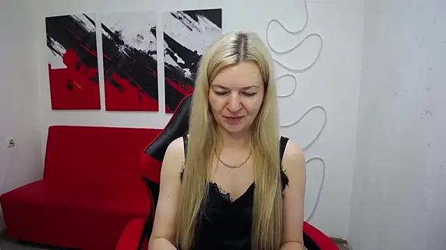 MelissaTyler's Live Chat Room