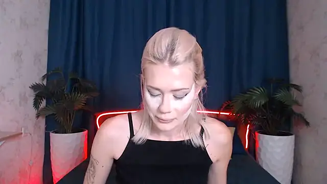 Chat soba uživo modela BlondyLedy