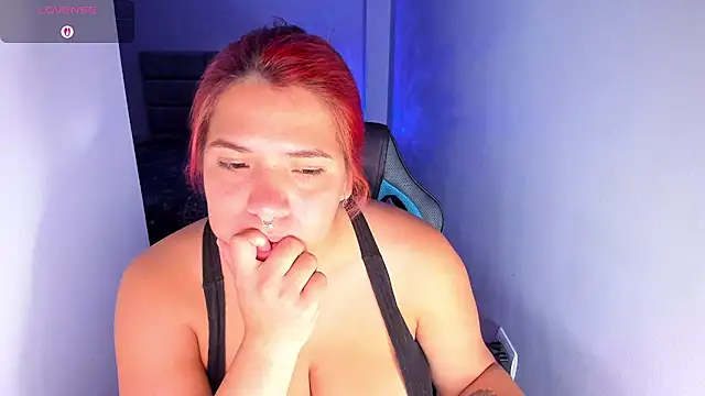 Chat soba uživo modela karlathompson1