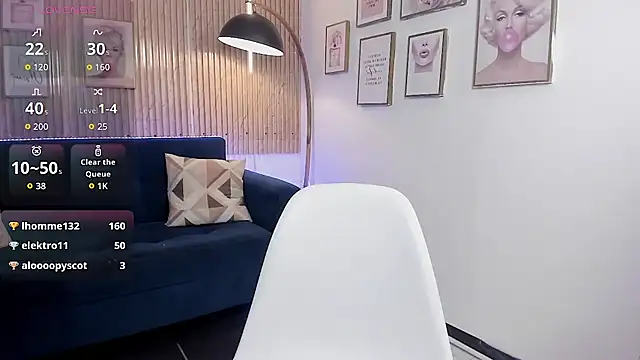 ana_ev Adlı Modelin Canlı Sohbet Odası