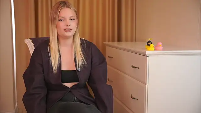 KoriHeeney Live Chatrum