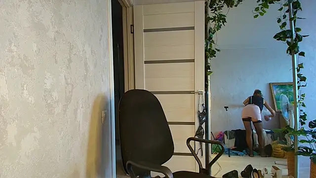 Sala de chat ao vivo de LioraWeiss