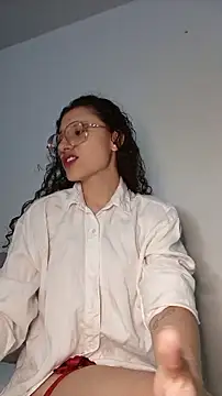 DanaaCollins Live Chatraum