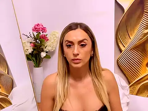 AjlaAdora Live Chatraum