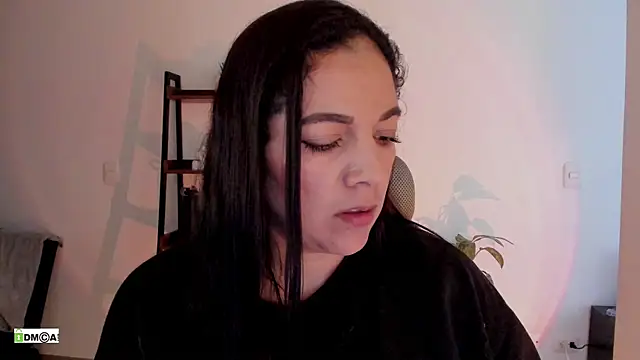 urcute_kitten Cameră chat live