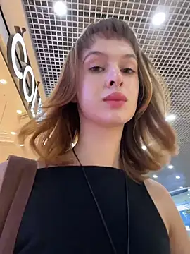 غرفة دردشة Outdorable المباشرة