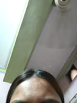 sanu_07's Live Chat Room