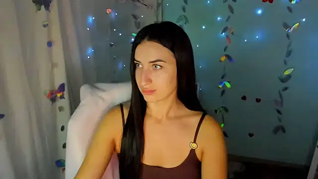 Star_Emily_'s Live Chat Room