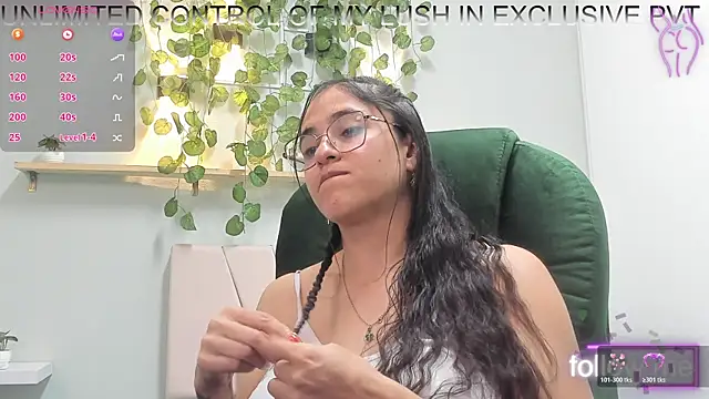 chantal_adams0 Live Chatraum