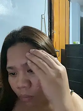 Bilik Sembang Langsung -CLARAMommy-