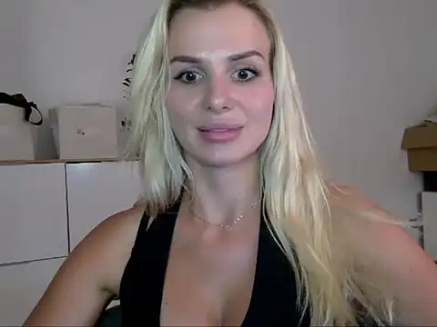 CorneliaSweet – live chatrum