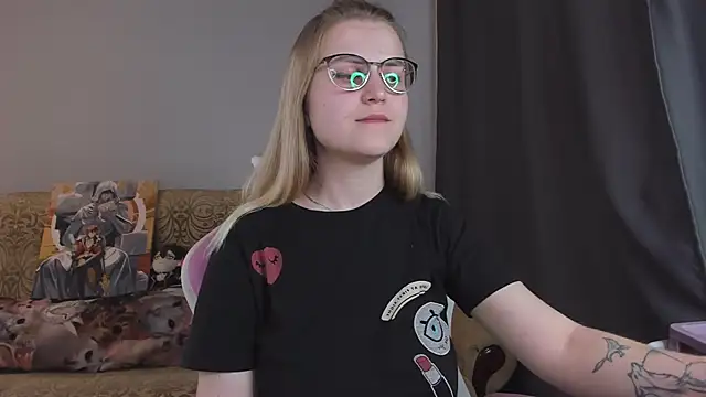 MissBrightShine: δωμάτιο απευθείας συνομιλίας