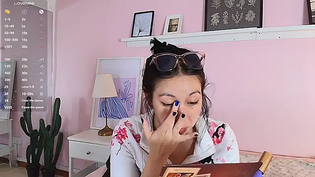 חדר צ'אט בשידור חי של Abigailladyy