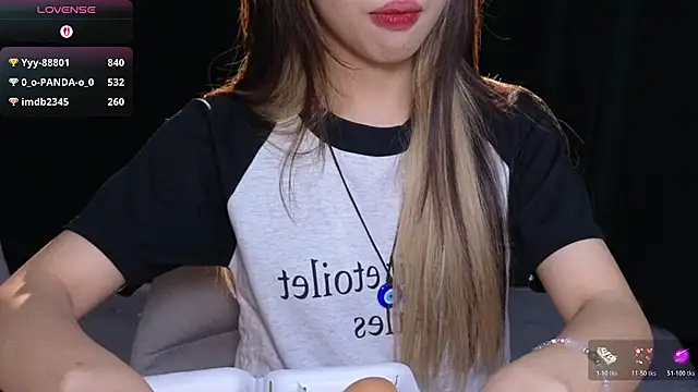 חדר צ'אט בשידור חי של __Fubao__