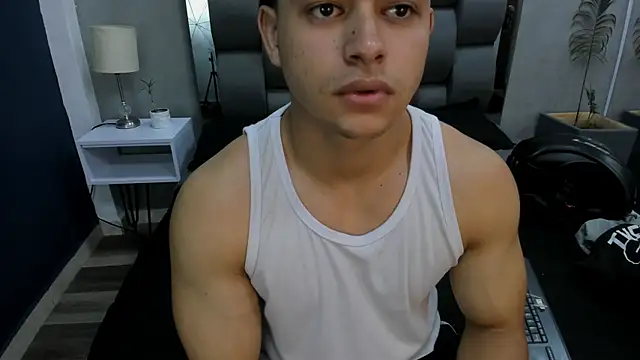 Charlie___Musk Live Chatrum