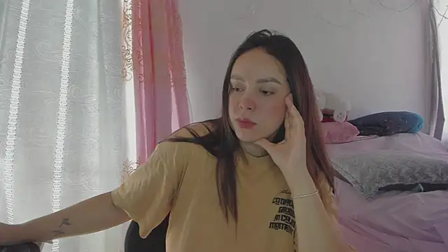 Phòng Chat Trực Tiếp HARLEYNAPIER