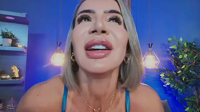 Christiekroes_ Cameră chat live