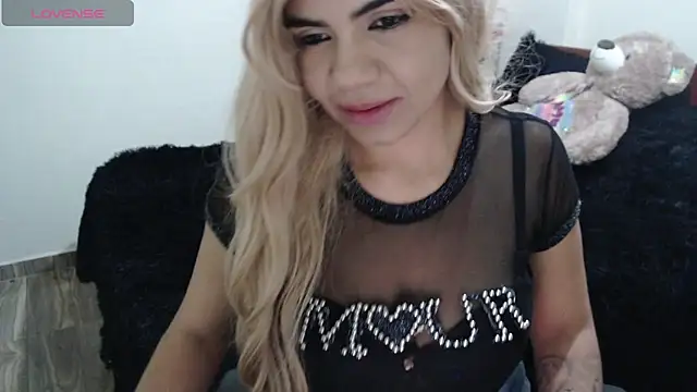 ruby_sky69 – Naživo chatovacia miestnosť