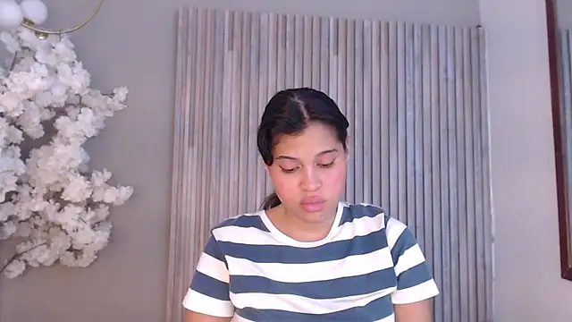 Kitty_Desire2 – live chatrum