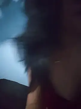 Chat soba uživo modela Aywa90