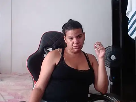 Chat ao vivo de Adriana_0312