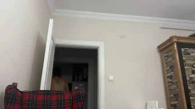 ALPHANDRE Adlı Modelin Canlı Sohbet Odası