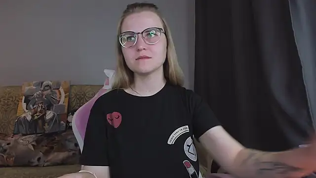 Živá chatovací místnost MissBrightShine
