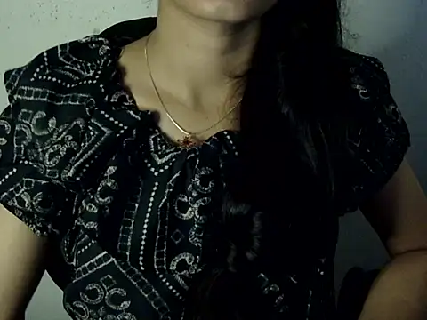 Chat soba uživo modela Shezi_N