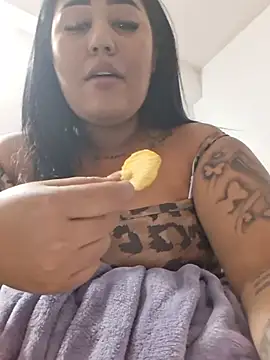 Sala de chat en directo de Valentina_Tilly