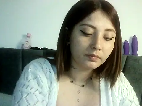 Chatroom en direct de your_queen_cleopatra