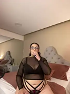 AlmaraRouge Cameră chat live