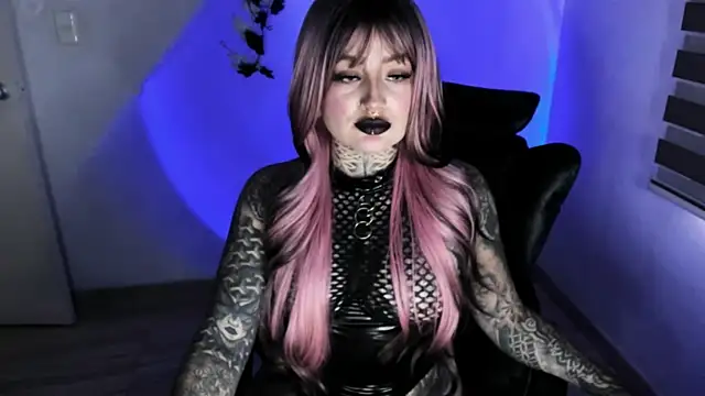 Anaii_Gomez élő chatszobája
