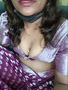 Premalatha_28 Adlı Modelin Canlı Sohbet Odası