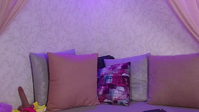 Darhana_ Adlı Modelin Canlı Sohbet Odası