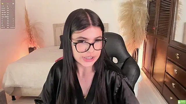 scarletsin__'s Live Chat Room