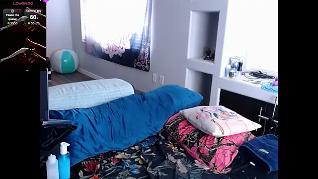 ReeseZen live-chat rom