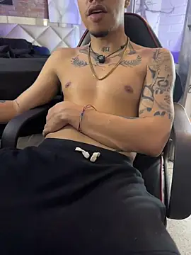 Chat ao vivo de AlphaMasterXxx