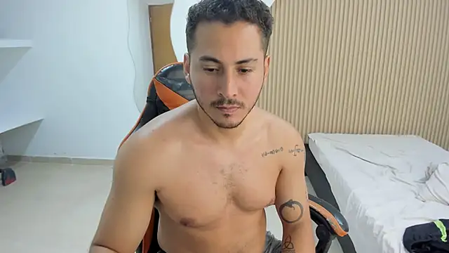 ashlan_king – live chatrum