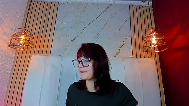 Ela_Queens Cameră chat live