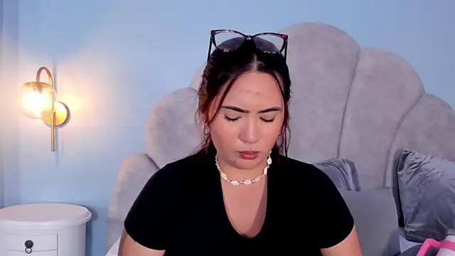 חדר צ'אט בשידור חי של megan_jooness