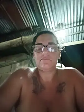 tugordita-hot's Live Chat Room