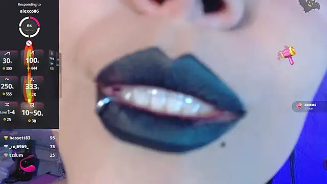חדר צ'אט בשידור חי של Any_ducan