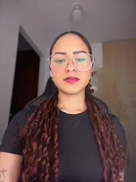 gretta_kler1 Adlı Modelin Canlı Sohbet Odası