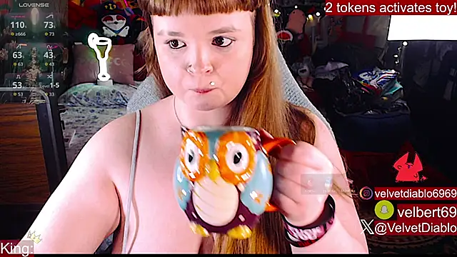 VelvetDiablo Live Chatrum