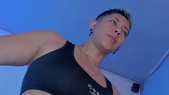 Aleja1214n Live chat-huone