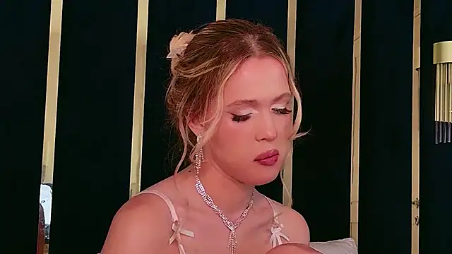 Beckie_White: δωμάτιο απευθείας συνομιλίας