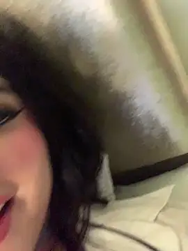 Živá chatovací místnost dollsweety19
